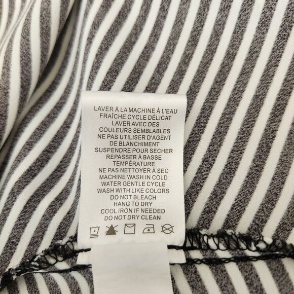 Madison d'Amelie Top Womens Small Black Stripe Pleated Sleeve Blouse Buttons - Picture 7 of 12